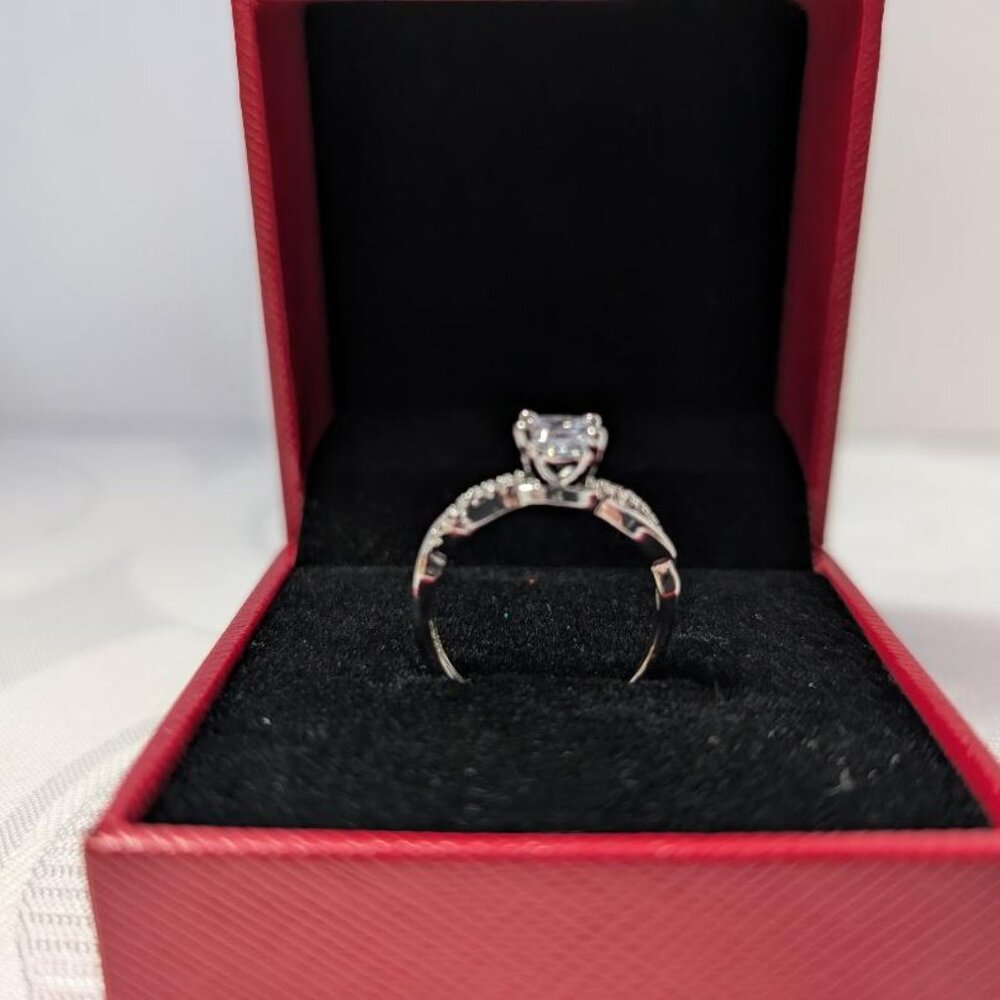 1.0 ct Moissanite Stone Ring with Papers Includes Sliding Adjustable Band